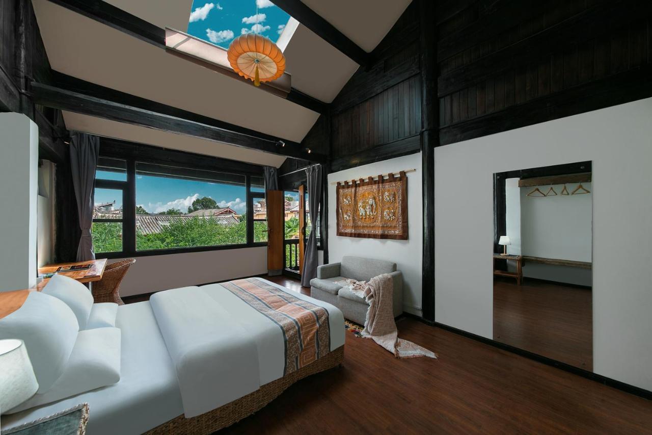 Adonis Inn Lijiang Lijiang  Exteriör bild