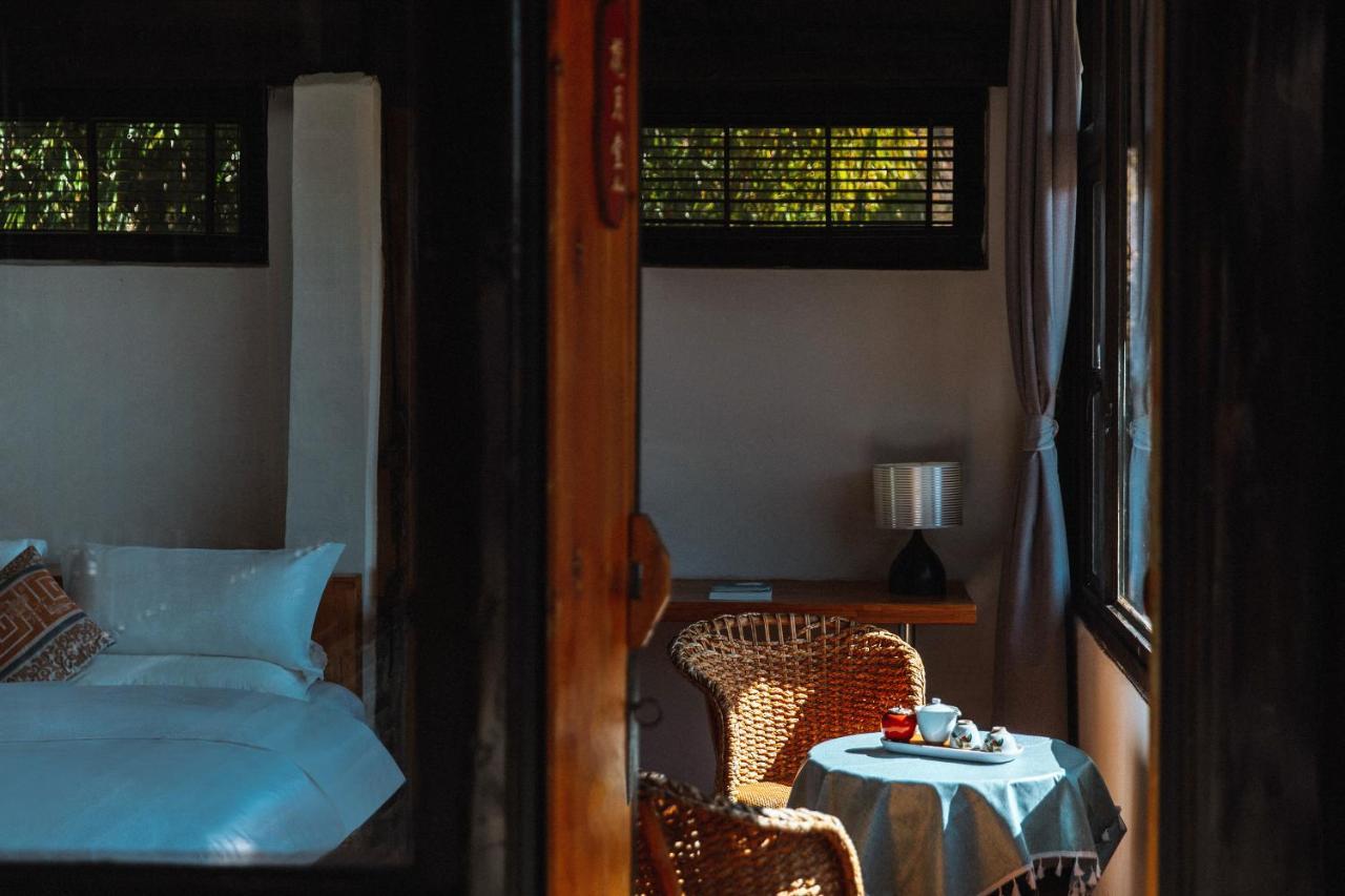 Adonis Inn Lijiang Lijiang  Exteriör bild