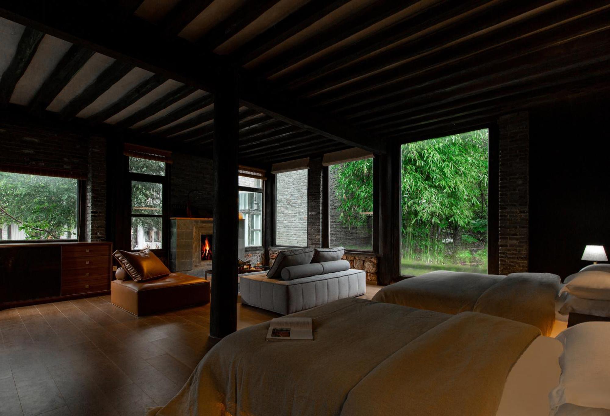 Adonis Inn Lijiang Lijiang  Exteriör bild
