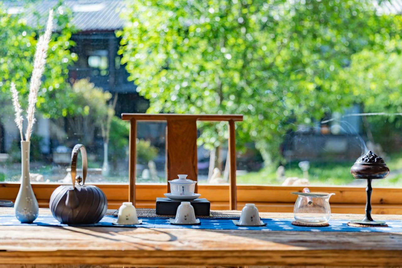Adonis Inn Lijiang Lijiang  Exteriör bild